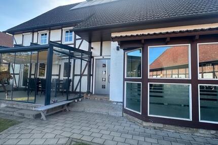 Haus Wolfsburg Alt-Wolfsburg - 7 Zimmer, 210 m&sup2;, 450.000&euro; | Angebot:26536543