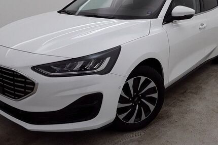 Ford Focus 13.815 km 21.880 &euro; Helmstedt 38350