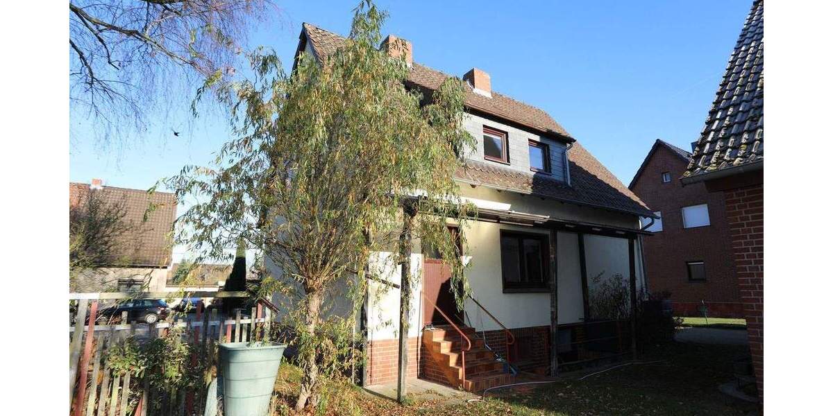 Einfamilienhaus Isenbüttel - 1 Zimmer, 227 m&sup2;, 625.000&euro; | Angebot:25768947