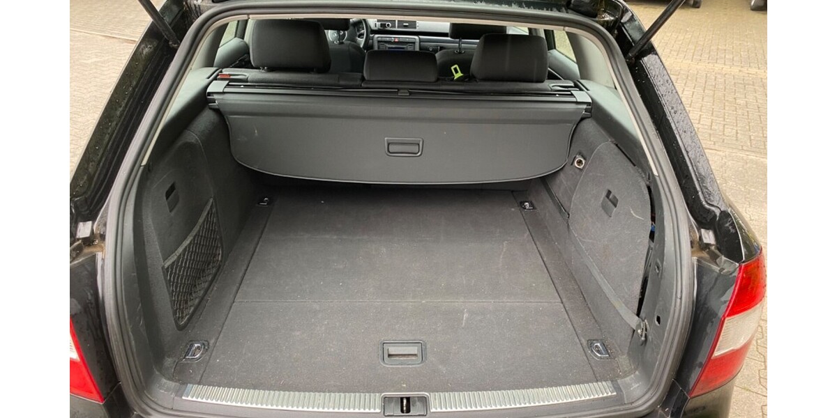 Audi A4 Avant 293.146 km 3.980 € Braunschweig 38100