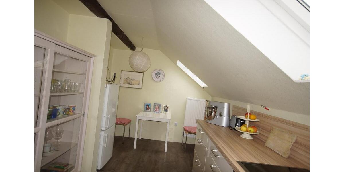 Dachgeschoßwohnung Braunschweig Westliches Ringgebiet - 3 Zimmer, 75 m&sup2;, 184.000&euro; | Angebot:26289318