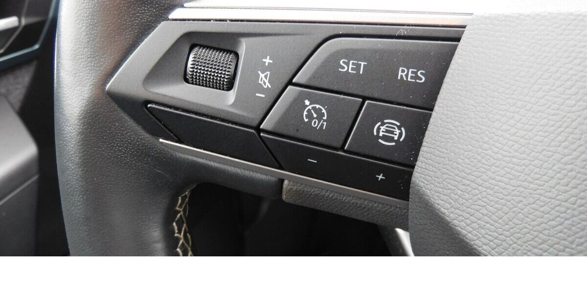 Seat Arona 1.0 Perience TSI BMT Klima Navi Alu 25.400 km 16.390 € Vordorf 38533