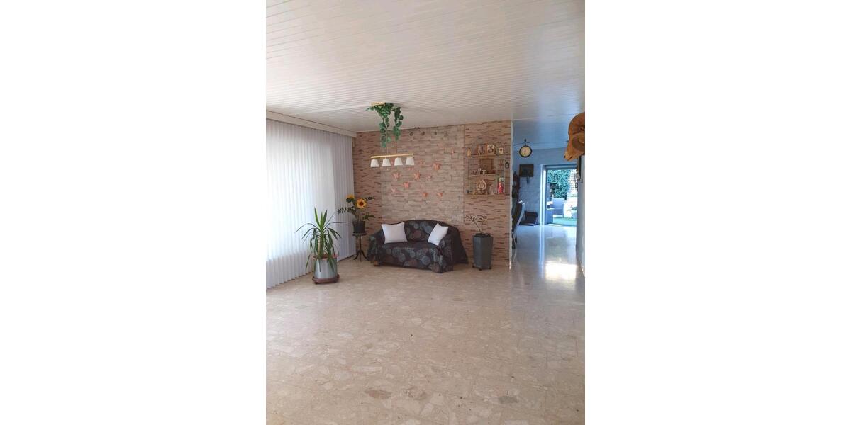 Bungalow Wolfsburg - 5 Zimmer, 125 m&sup2;, 375.000&euro; | Angebot:25046553