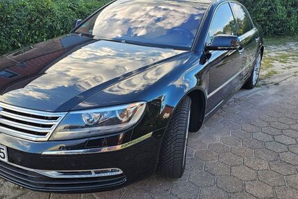 VW Phaeton 197.577 km 9.000 &euro; Bergfeld 38467