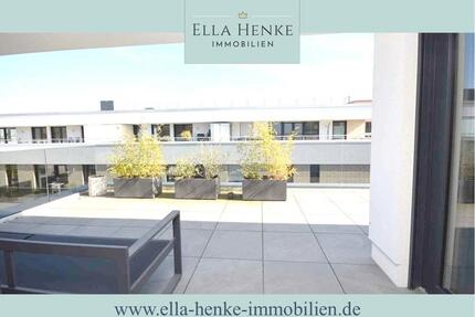Supermoderne, sonnige Penthouse-Wohnung mit Fahrstuhl + 2 Terrassen...