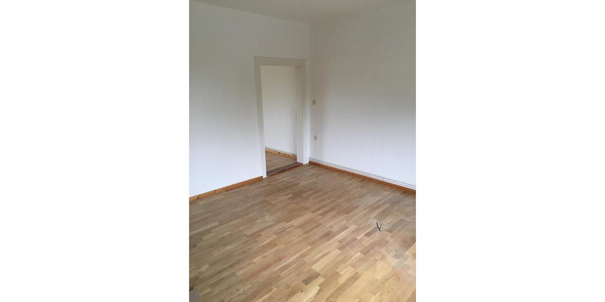 Einfamilienhaus Velpke - 8 Zimmer, 185 m&sup2;, 1.350&euro; | Angebot:26694275