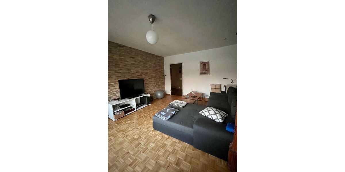 Großzügige 5-Zimmer-Wohnung mit Hausgefühl & Terrasse – perfekt für Paare - Maisonettenwohnung Schwülper | Angebot:26633519