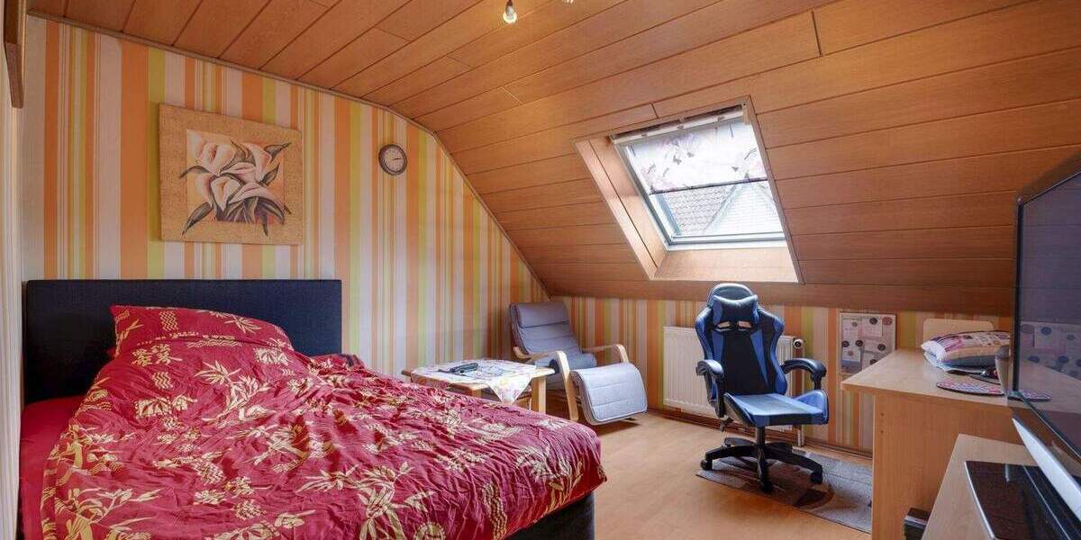 Einfamilienhaus Grasleben - 9 Zimmer, 184 m&sup2;, 320.000&euro; | Angebot:25800583