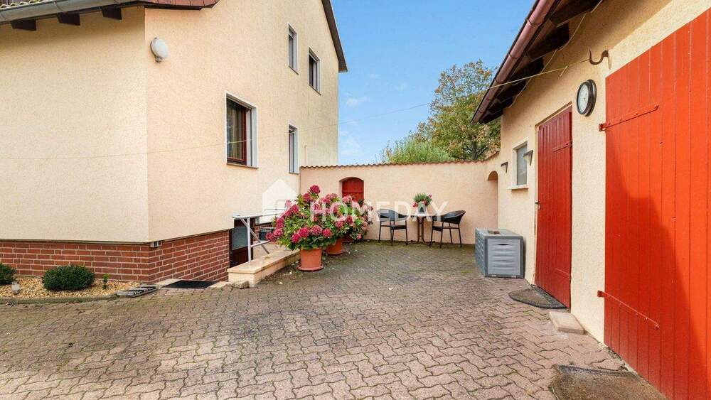 Mehrfamilienhaus, Wohnhaus Königslutter am Elm Königslutter - 6 Zimmer, 160 m&sup2;, 319.000&euro; | Angebot:24748448