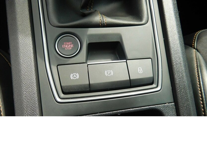 Formentor Cupra 1.5 TSI BMT Klima LED Navi AHK
