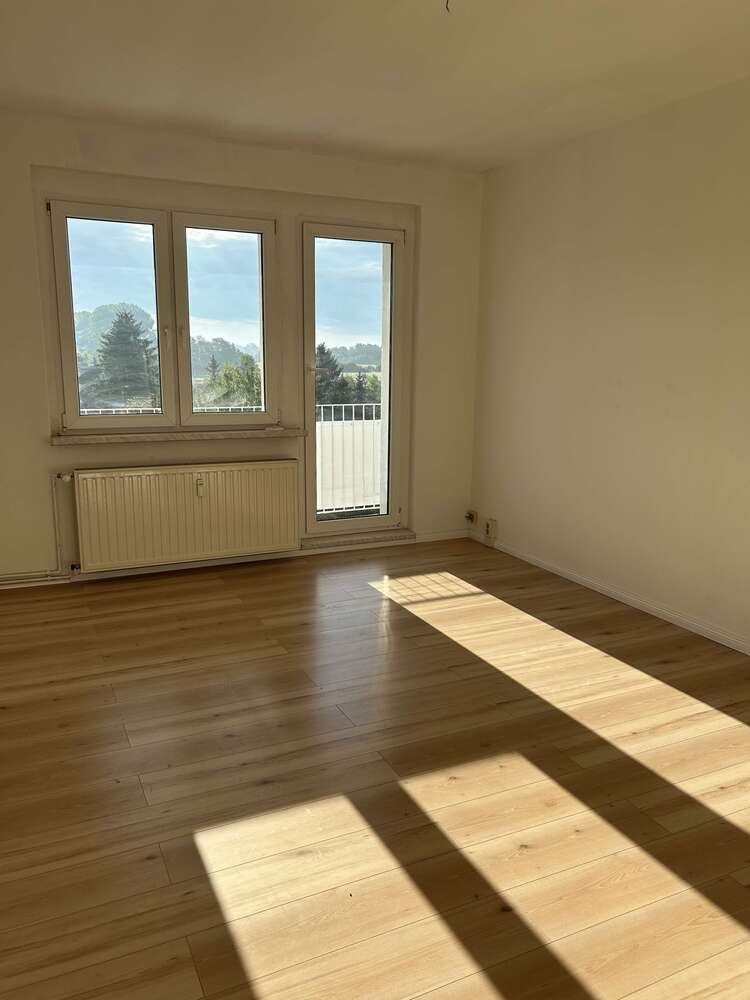 Wohnung zum Mieten in Mieste 390 € 70.83 m²