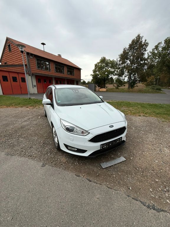 Ford Focus 184.000 km 6.950 € Wolfenbüttel 38300
