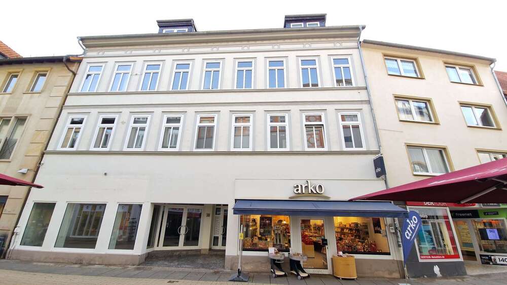 Einfamilienhaus Helmstedt - 16 Zimmer, 659 m&sup2;, 790.000&euro; | Angebot:26252142