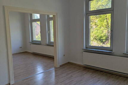 Wohnung Helmstedt Emmerstedt - 4 Zimmer, 100 m&sup2;, 650&euro; | Angebot:26737400
