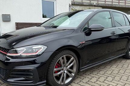 VW Golf 143.000 km 17.890 &euro; Braunschweig 38122