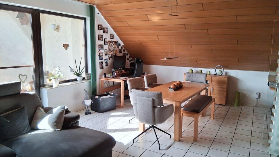 Etagenwohnung Wolfsburg Ehmen - 4 Zimmer, 90 m&sup2;, 810&euro; | Angebot:26675280