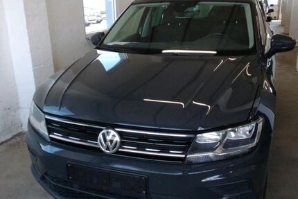 VW Tiguan 165.009 km 16.990 &euro; Braunschweig 38122