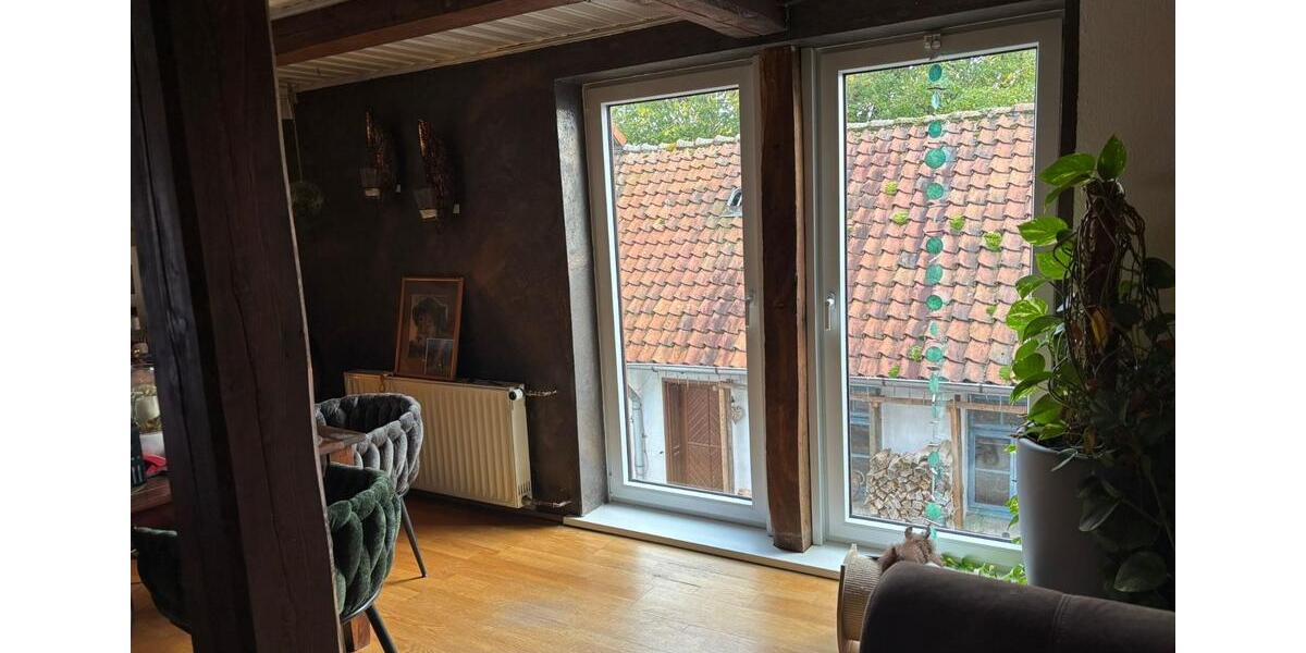 Renovierte 4-Zi-Whg. mit Balkon, Terrasse und Einbauküche 4 zimmer