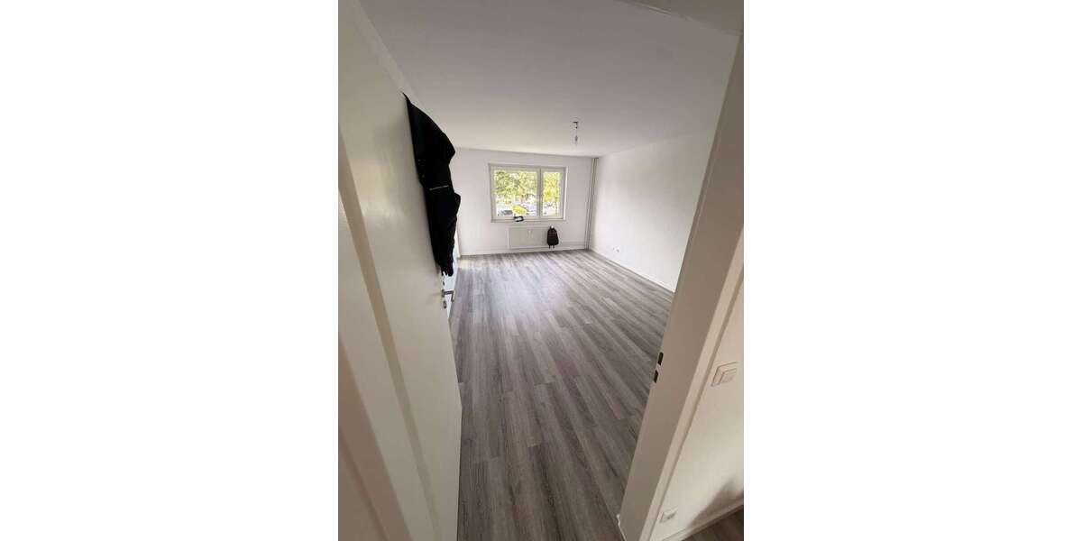 Etagenwohnung Wolfsburg Detmerode - 3 Zimmer, 80 m&sup2;, 810&euro; | Angebot:27317501