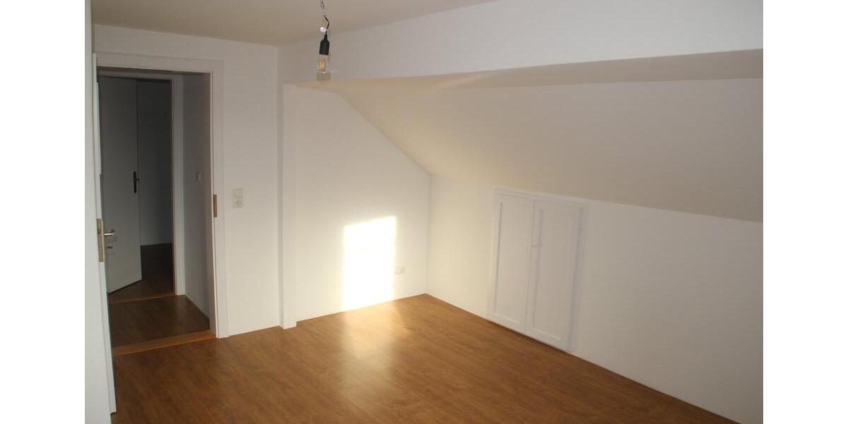 Einfamilienhaus Königslutter am Elm - 4 Zimmer, 125 m&sup2;, 245.000&euro; | Angebot:26763234