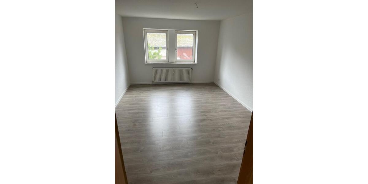 Dachgeschoßwohnung Wolfsburg Ehmen - 4 Zimmer, 116 m&sup2;, 900&euro; | Angebot:25989545