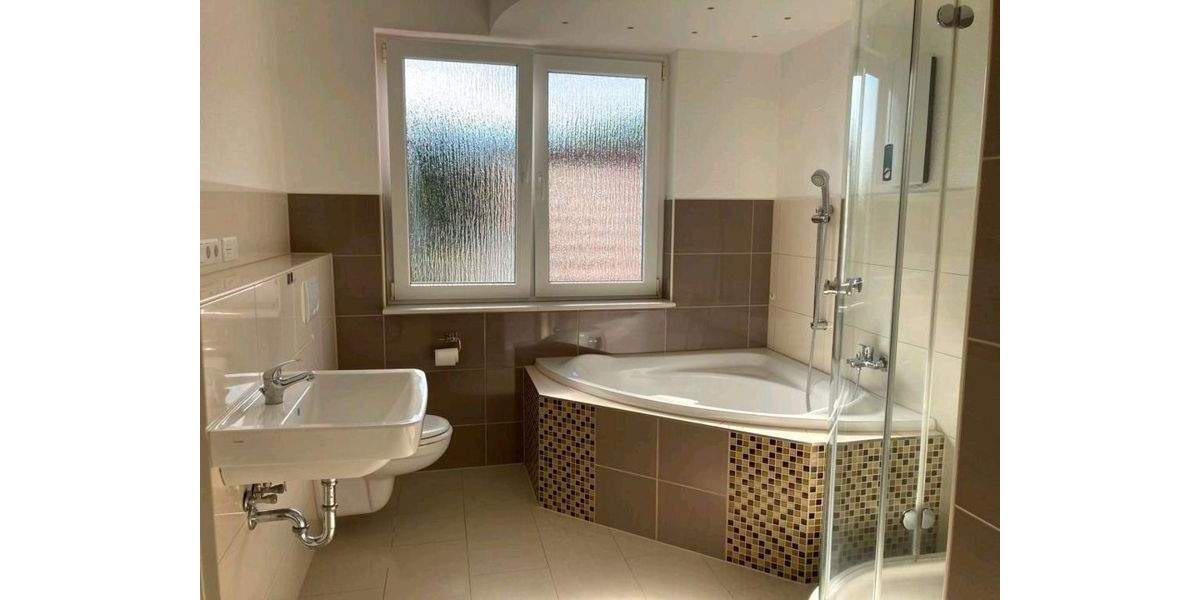 Etagenwohnung Wolfsburg Ehmen - 4 Zimmer, 101 m&sup2;, 285.000&euro; | Angebot:25290869