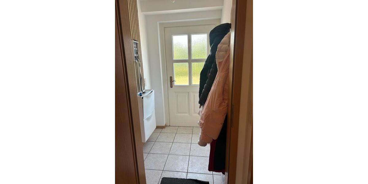 Etagenwohnung Wolfsburg Almke - 4 Zimmer, 108 m&sup2;, 990&euro; | Angebot:26408223