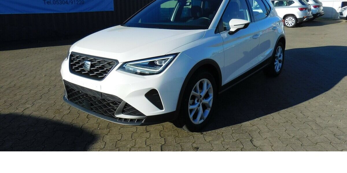 Seat Arona 1.0 FR-Line TSI BMT Navi Klima Alu 27.000 km 16.990 € Vordorf 38533