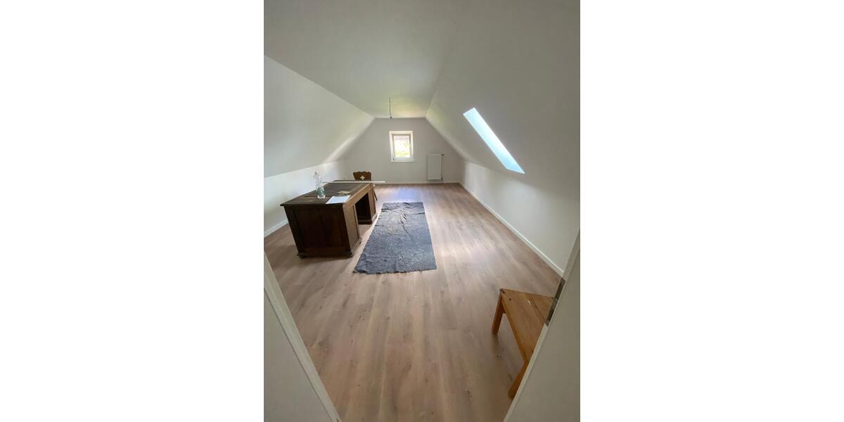 Dachgeschoßwohnung Braunschweig Westliches Ringgebiet - 2 Zimmer, 74 m&sup2;, 925&euro; | Angebot:26237603