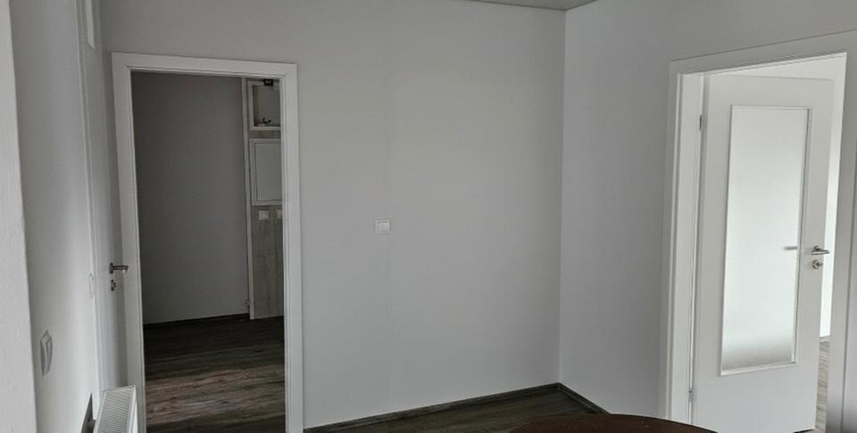 Dachgeschoßwohnung Ribbesbüttel - 2.5 Zimmer, 80 m&sup2;, 650&euro; | Angebot:25173466