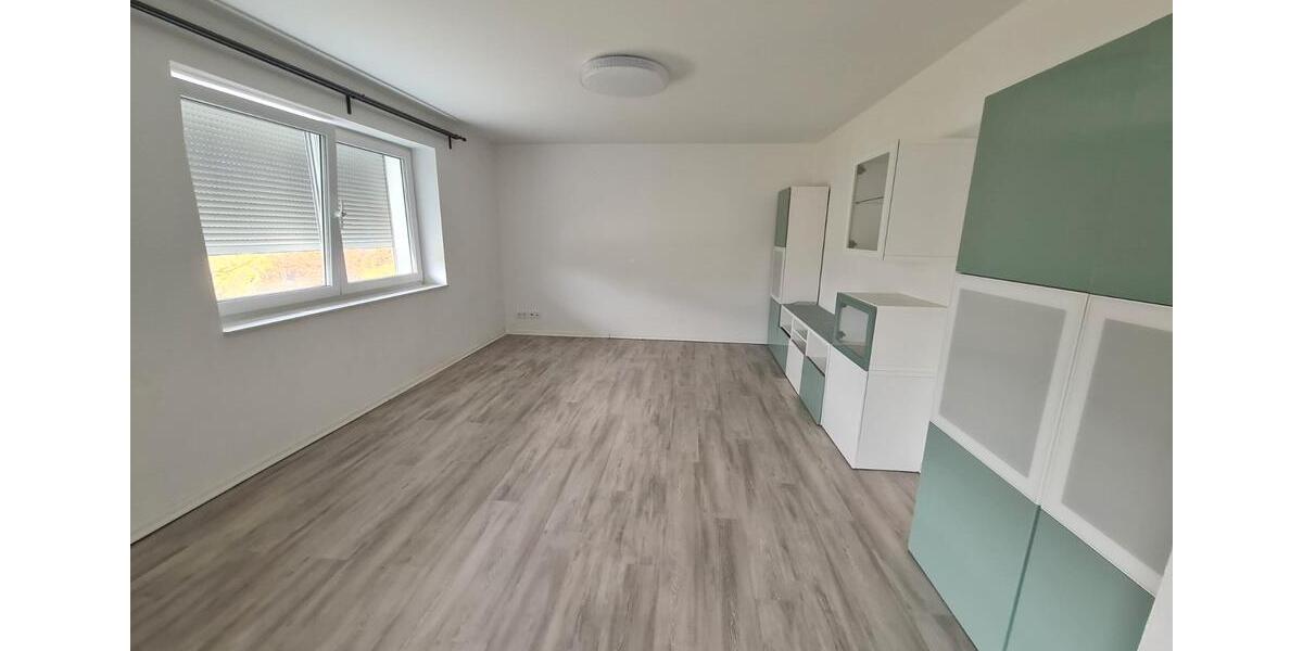 Erdgeschoßwohnung Rühen - 2 Zimmer, 78 m&sup2;, 700&euro; | Angebot:26226922