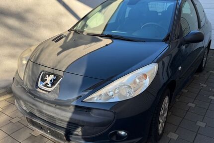 Peugeot 206 87.415 km 2.750 &euro; Braunschweig 38116