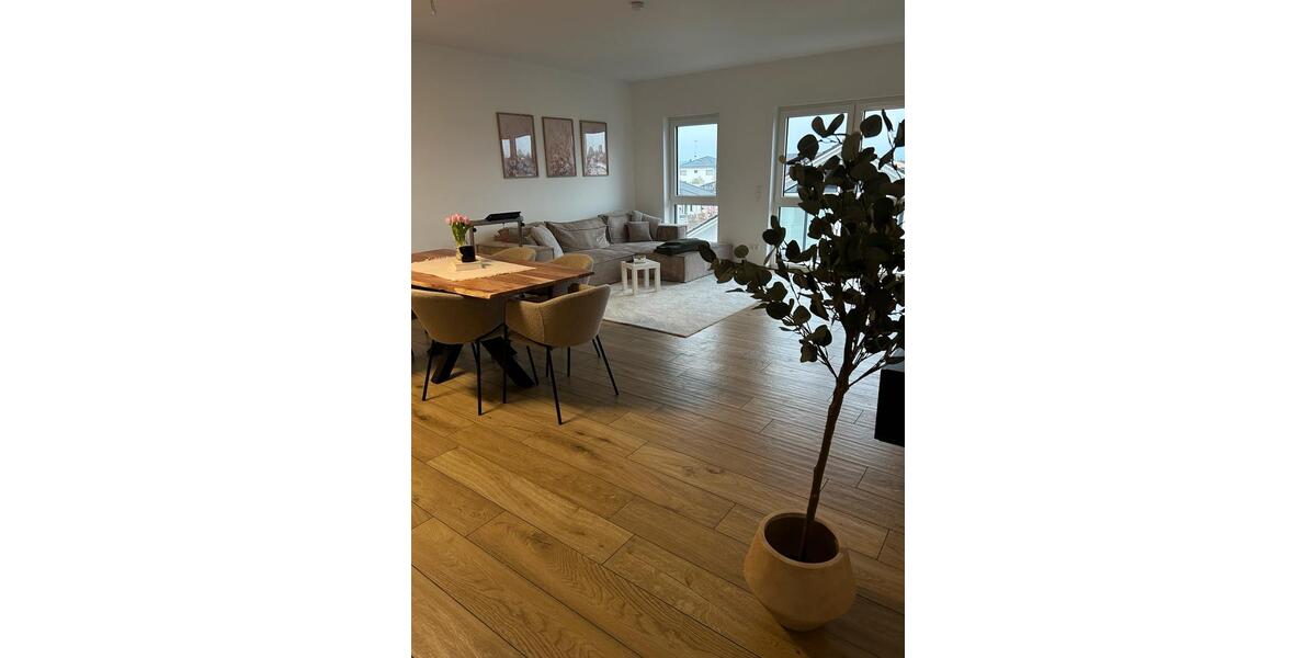 Etagenwohnung Velpke - 2 Zimmer, 80 m&sup2;, 950&euro; | Angebot:26237599