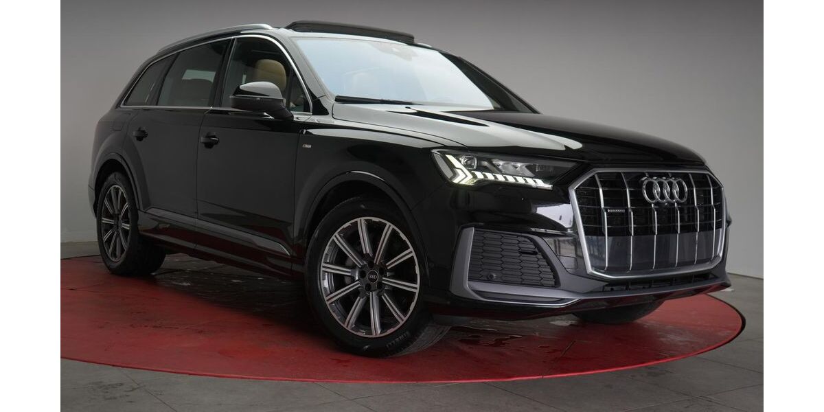 Audi Q7 180.000 km 37.990 &euro; Braunschweig 38110