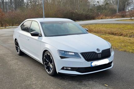 Skoda Superb 99.000 km 22.100 &euro; Wolfsburg 38440