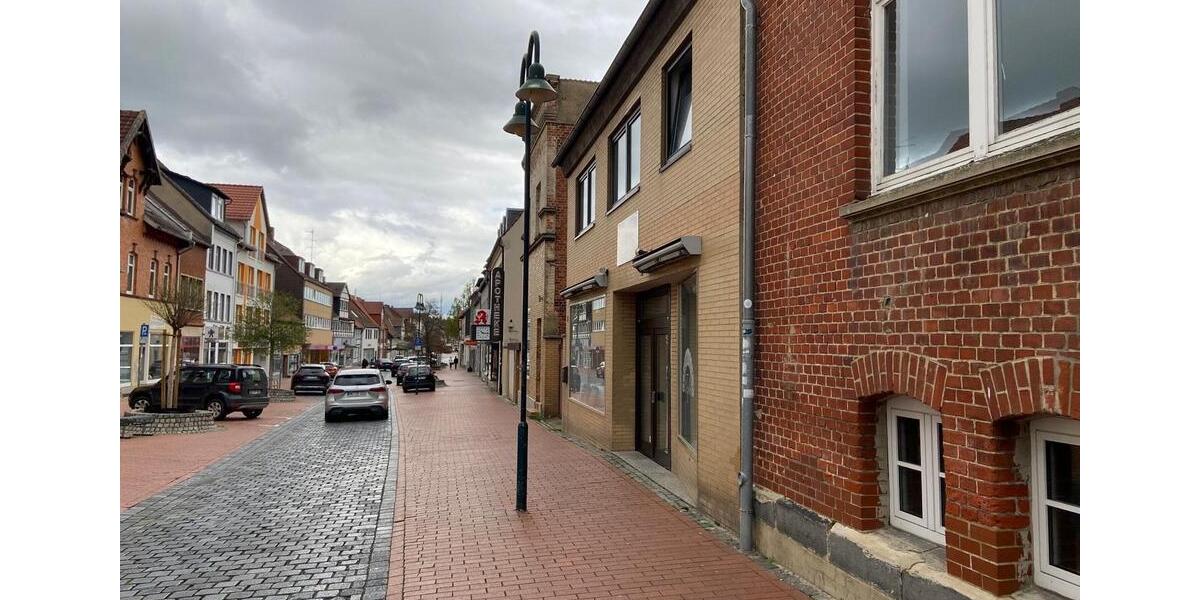 Mehrfamilienhaus, Wohnhaus Helmstedt - 3 Zimmer, 84 m&sup2;, 279.000&euro; | Angebot:25991858