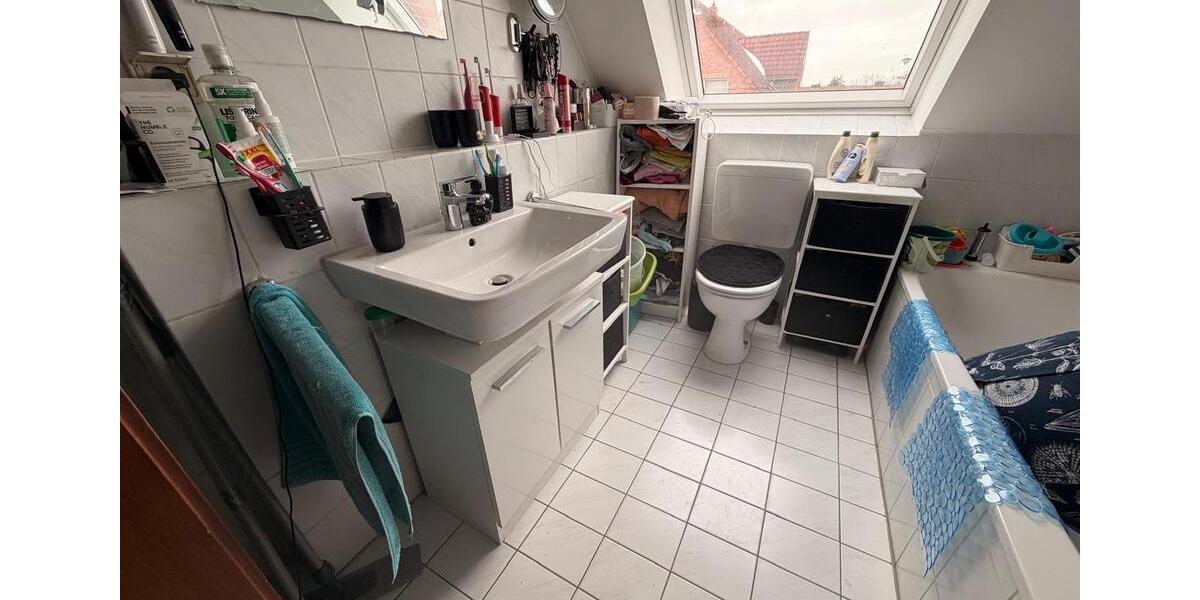 Dachgeschoßwohnung Gifhorn - 4 Zimmer, 83 m&sup2;, 800&euro; | Angebot:24831413