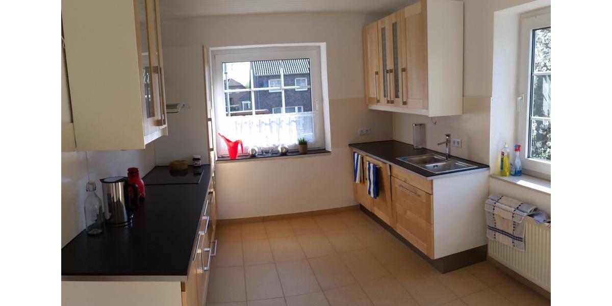 Hochparterre Wesendorf - 4 Zimmer, 116 m&sup2;, 1.040&euro; | Angebot:25933161