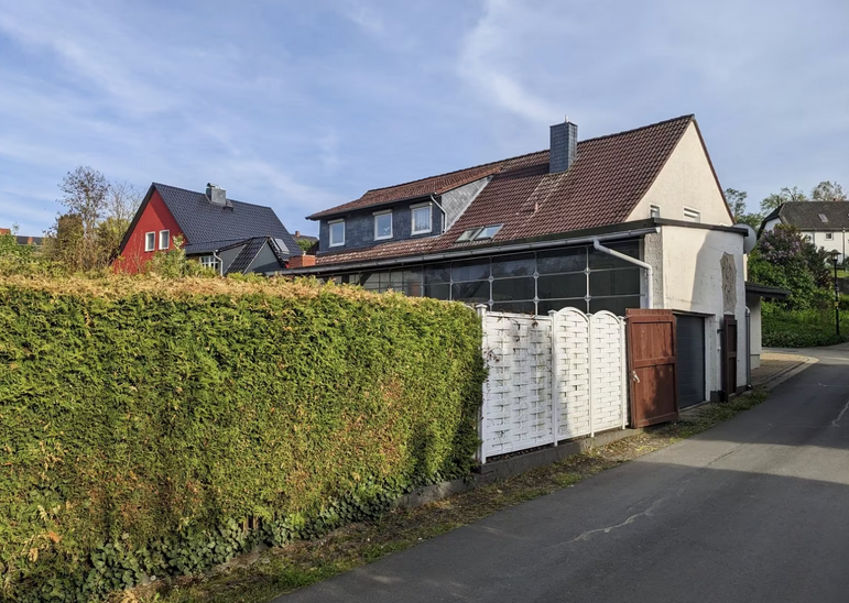 Einfamilienhaus Groß Twülpstedt - 7 Zimmer, 300 m&sup2;, 295.000&euro; | Angebot:26375328
