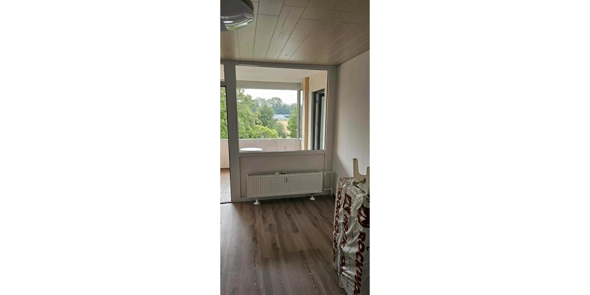 Dachgeschoßwohnung Ribbesbüttel - 2.5 Zimmer, 80 m&sup2;, 650&euro; | Angebot:25173465