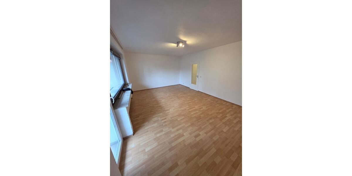 Etagenwohnung Gifhorn - 2 Zimmer, 65 m&sup2;, 560&euro; | Angebot:26020764