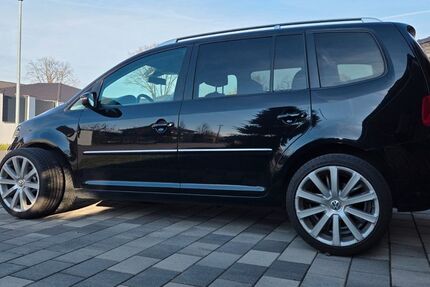 VW Touran 224.999 km 9.999 &euro; Wesendorf 29392
