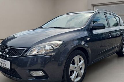 Kia ceed Sportswagon 108.181 km 7.380 € Braunschweig 38114