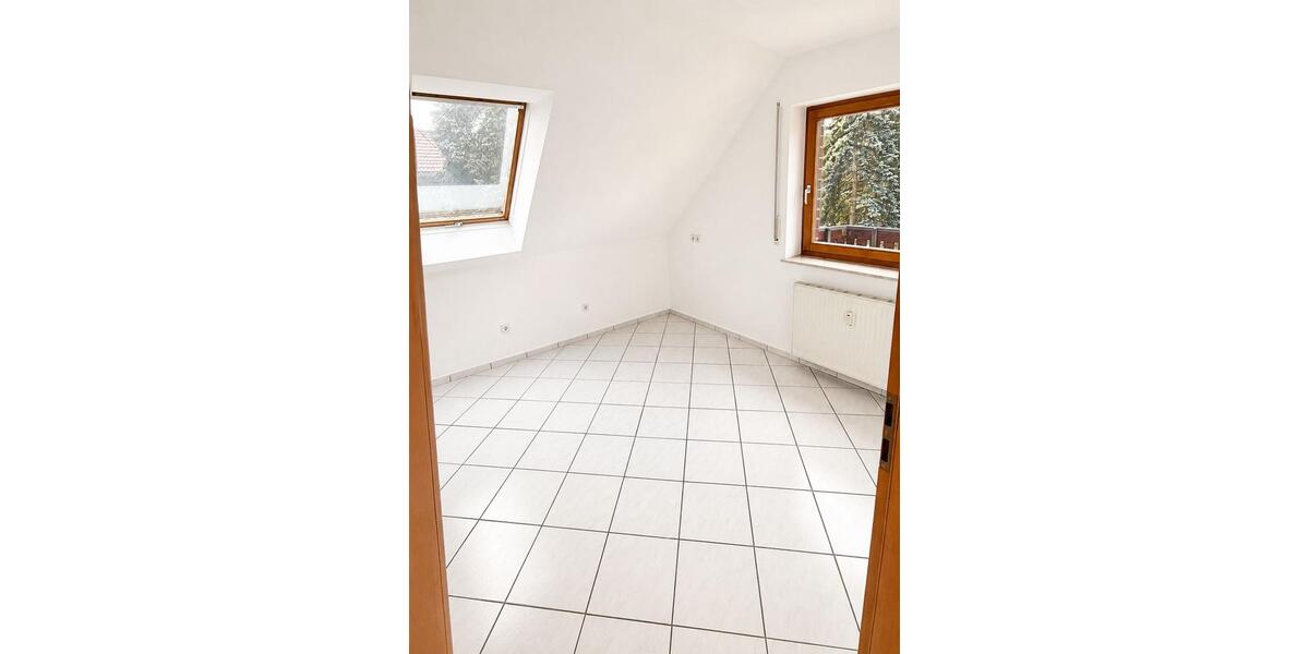 Etagenwohnung Grasleben - 5 Zimmer, 132 m&sup2;, 850&euro; | Angebot:27597777