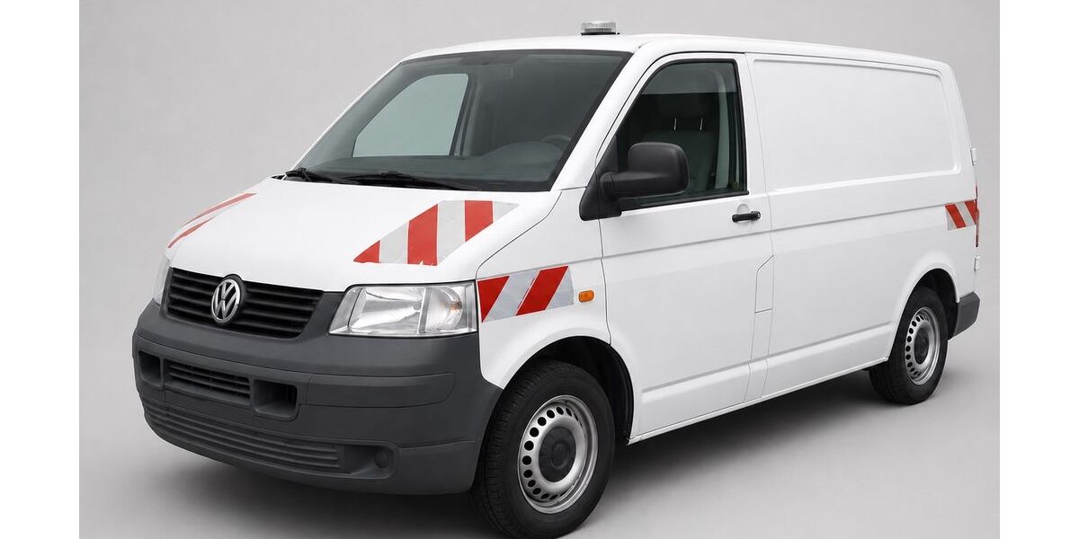 VW T5 Transporter 228.000 km 9.990 &euro; Wolfsburg/Vorsfelde 38448