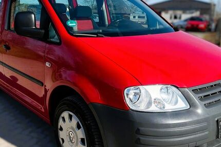 VW Caddy 169.500 km 5.500 &euro; Wolfsburg 38444