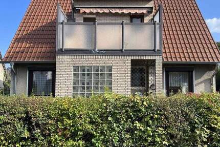 Waldrandlage: Doppelhaushälfte im Einfamilienhaus-Stil als Ihr neues Domizil? 4 zimmer