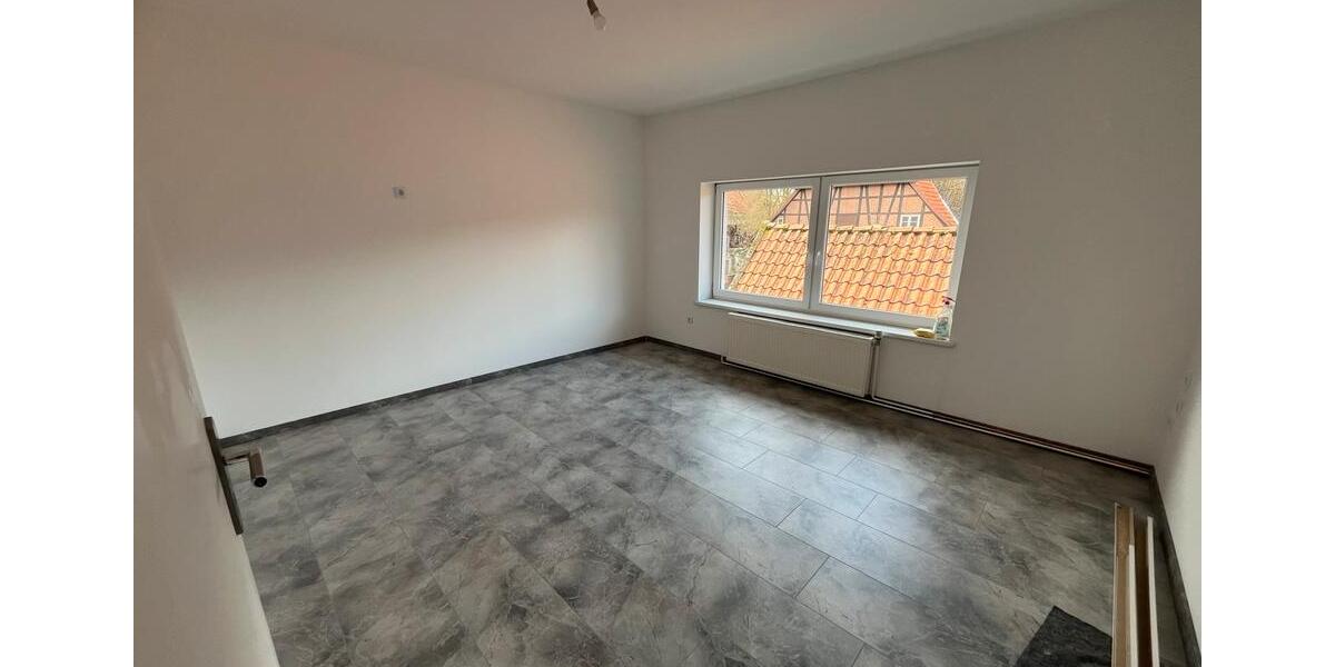 Etagenwohnung Wendeburg - 3 Zimmer, 74 m&sup2;, 660&euro; | Angebot:25961094