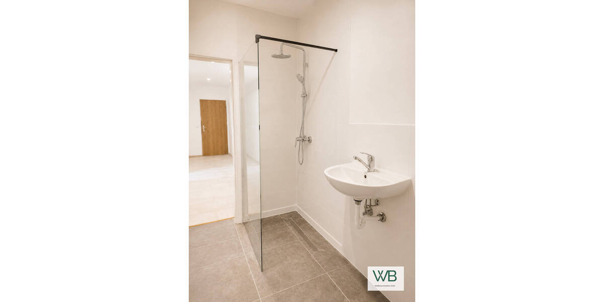 Etagenwohnung Helmstedt - 5 Zimmer, 129 m&sup2;, 1.100&euro; | Angebot:26763384