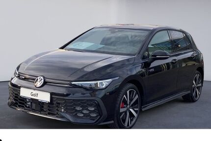 VW Golf 9.000 km 49.980 &euro; Braunschweig 38122